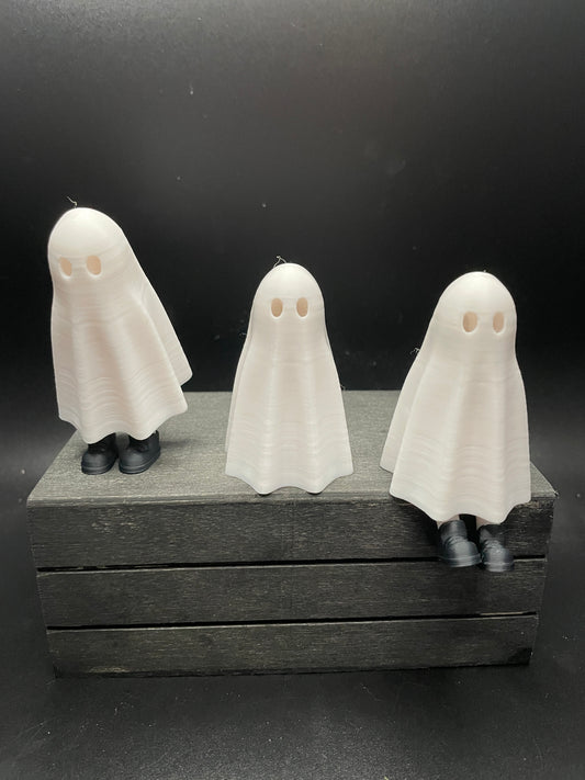 Ghost with Feet
